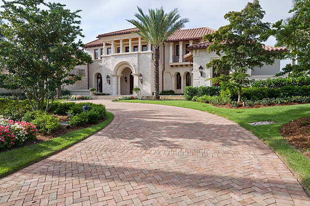 Commercial Driveway Pavers in East Niles, CA